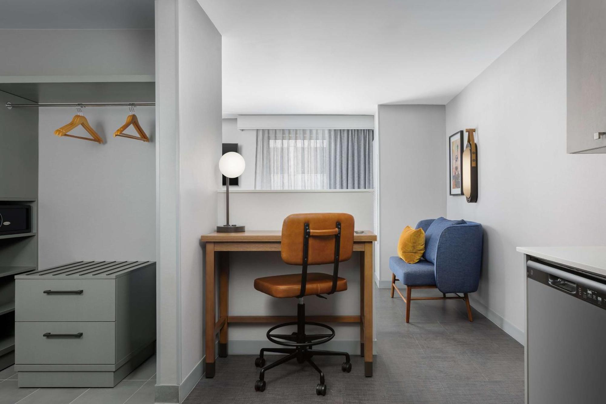 Homewood Suites By Hilton Newport Cincinnati Экстерьер фото